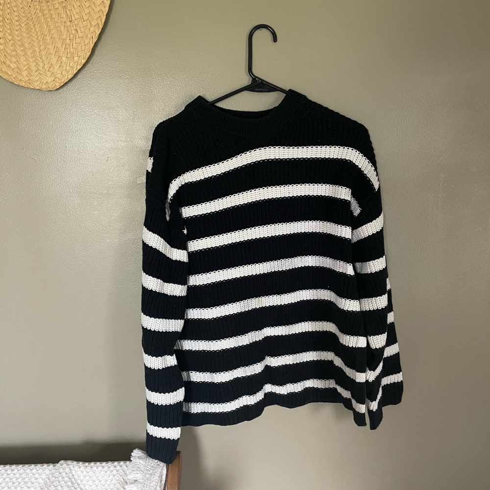 H&M oversized sweater